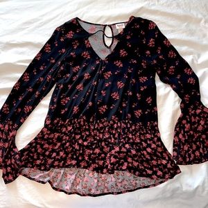 NWOT Mossimo XS Adorable Black & Red Peplum Blouse.High/Low w/ Angel Wing Cuffs